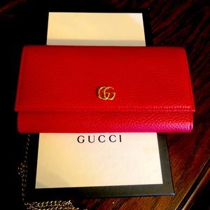 Red Gucci  GG Marmont wallet on chain